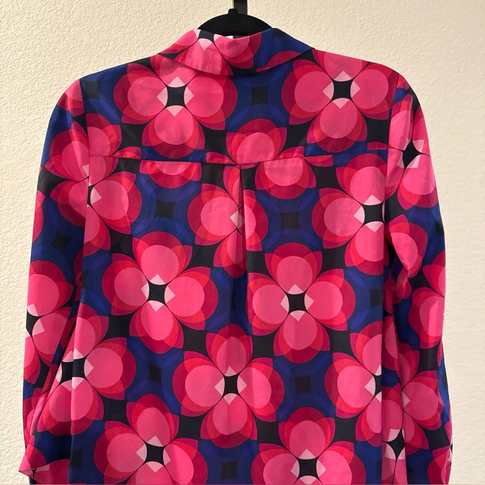 Trina Turk Floral Front Tite Shirtdress (Approx. M/L) - Picture 8 of 12